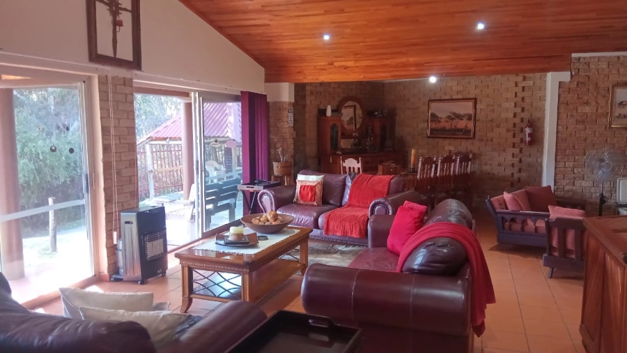 9 Bedroom Property for Sale in Parys Free State